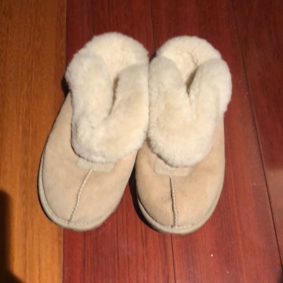 UGG Shoes - Ugg slippers